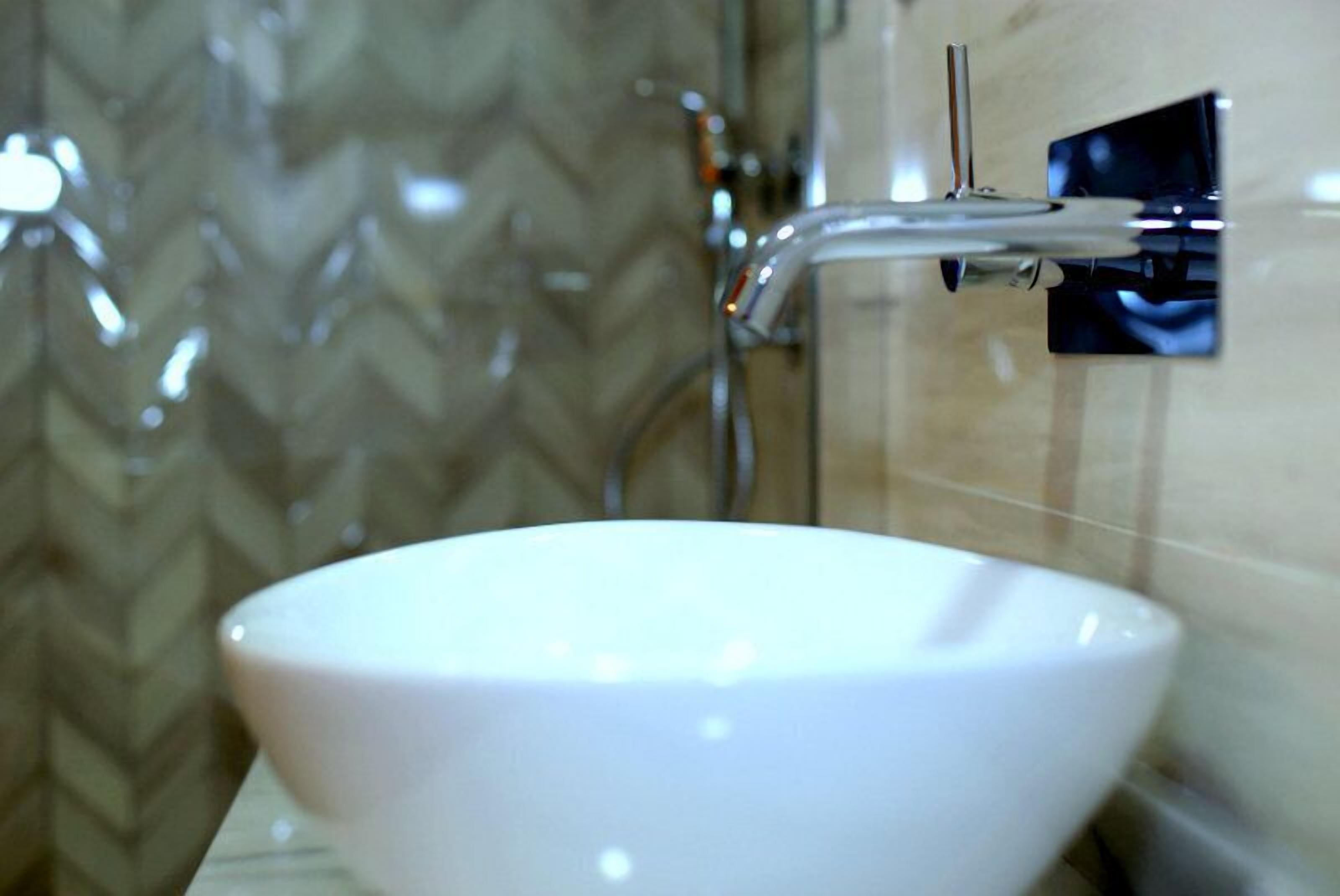 standard double or twin room, 1 bedroom, non smoking | bathroom sink