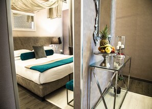 Spa Suite, Idromassaggio e Bagnoturco | 1 Schlafzimmer, Minibar, Zimmersafe, Schreibtisch