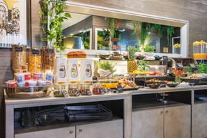 Daily buffet breakfast (EUR 10.00 per person)