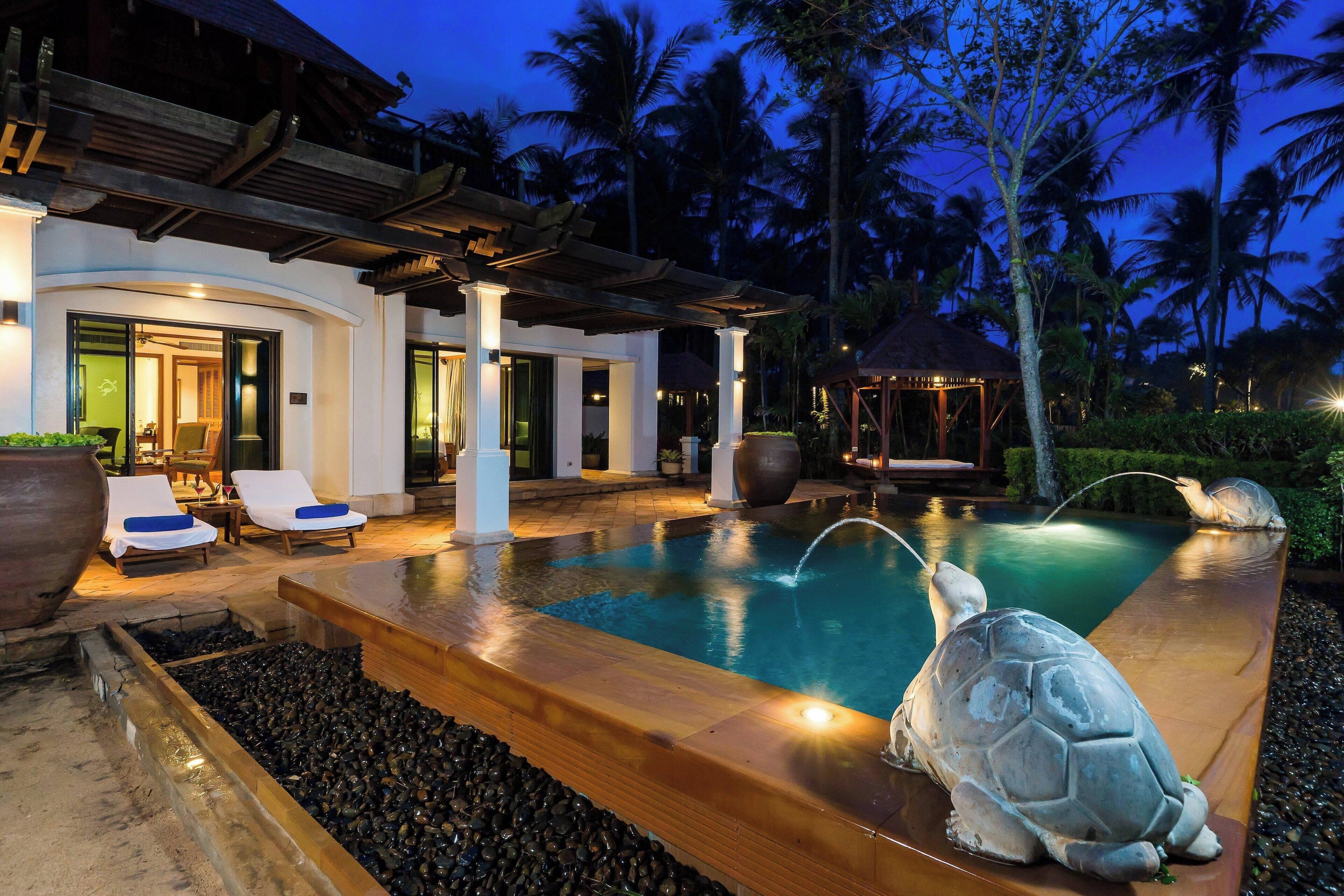 suite, 1 bedroom, non smoking, private pool (oceanfront) | pool | 3 outdoor pools, pool umbrellas, pool loungers