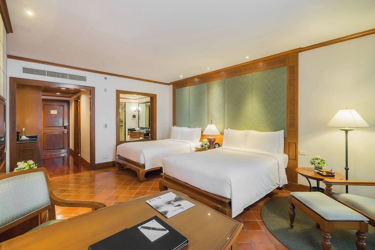 1 Schlafzimmer, hochwertige Bettwaren, Minibar, Zimmersafe