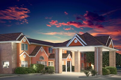 Microtel Inn & Suites by Wyndham Amarillo