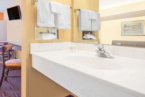 Ducha y bañera combinadas y artículos de higiene personal de diseño