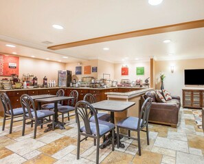 Desayuno continental incluido todos los días