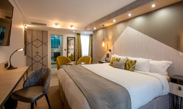 Suite, 1 cama de matrimonio grande, no fumadores | Sábanas de algodón egipcio y ropa de cama de alta calidad