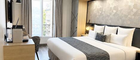 Chambre Deluxe, 1 très grand lit, non-fumeurs (Twin bed on request) | Draps en coton égyptien, literie de qualité supérieure