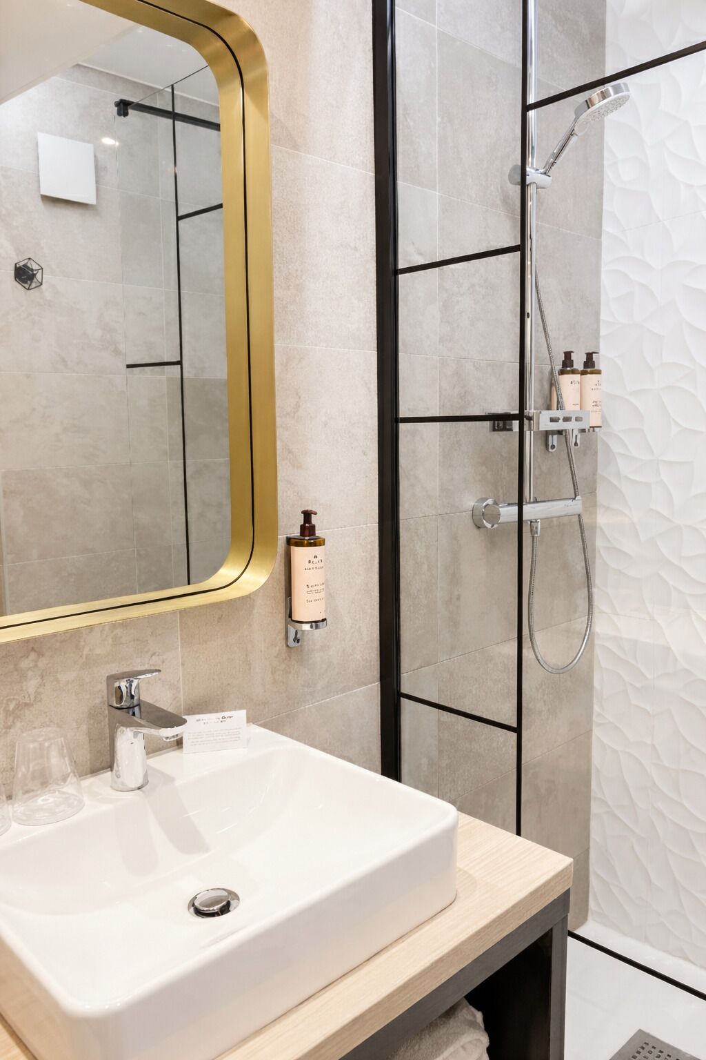 Photo - Best Western Plus Opéra Batignolles