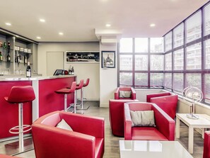 Bar (en el alojamiento)