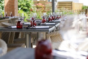 Terrace/patio - ibis Styles Chartres Sud Barjouville (Barjouville)