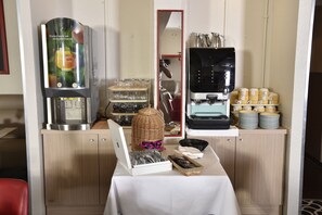 Daily buffet breakfast (EUR 14.90 per person)