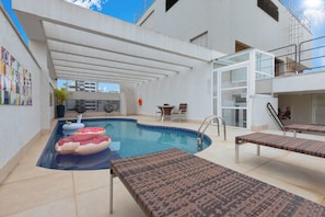 Outdoor pool, sun loungers