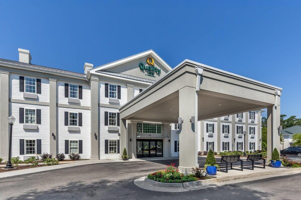 Exterior - Quality Inn Wilmington (Wilmington)