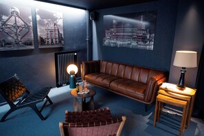 Interior detail - Queen Anne Hotel (Brussels)