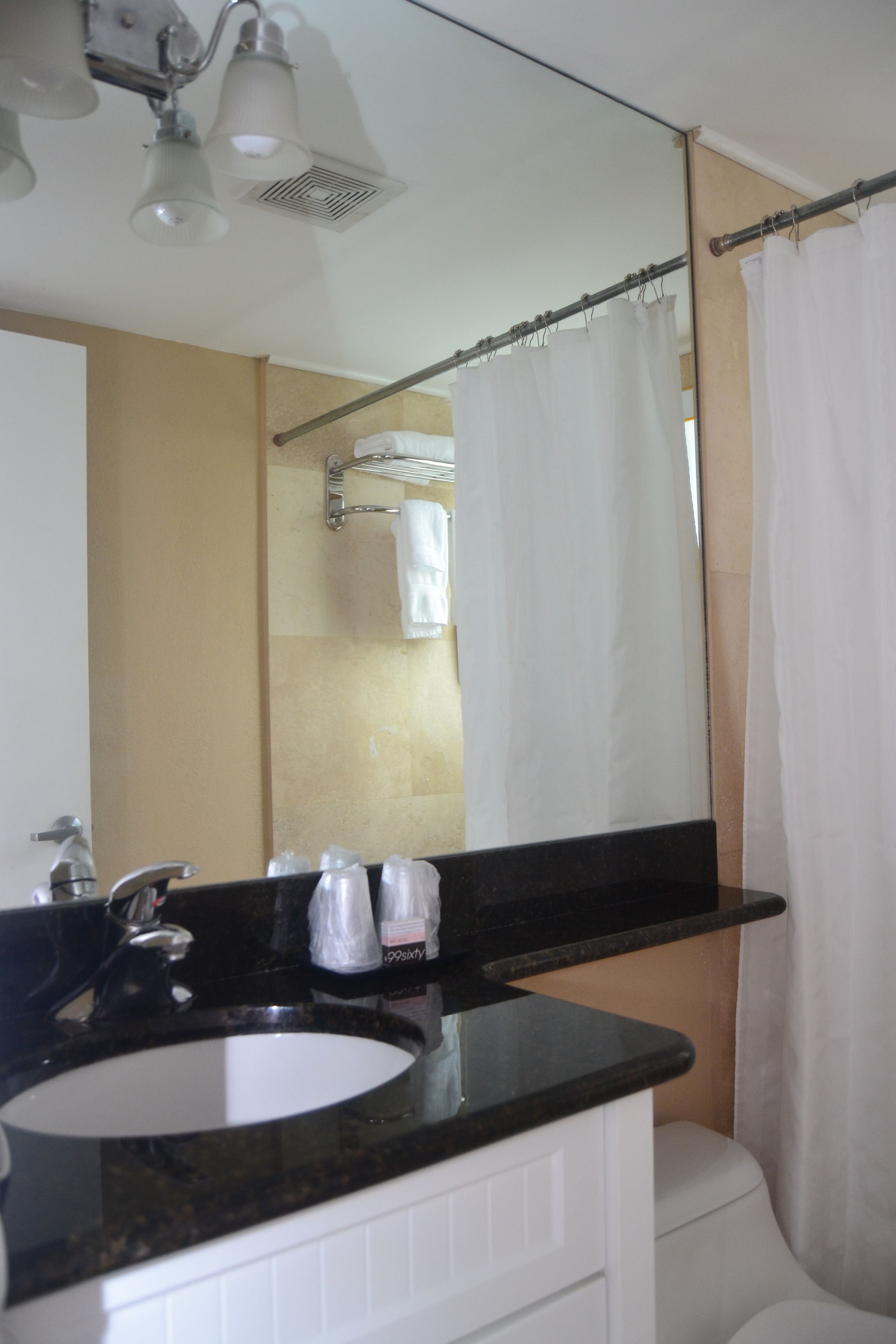 Photo - Victoria Park Hotel