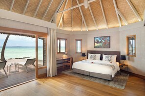 Bungalow, Beachside