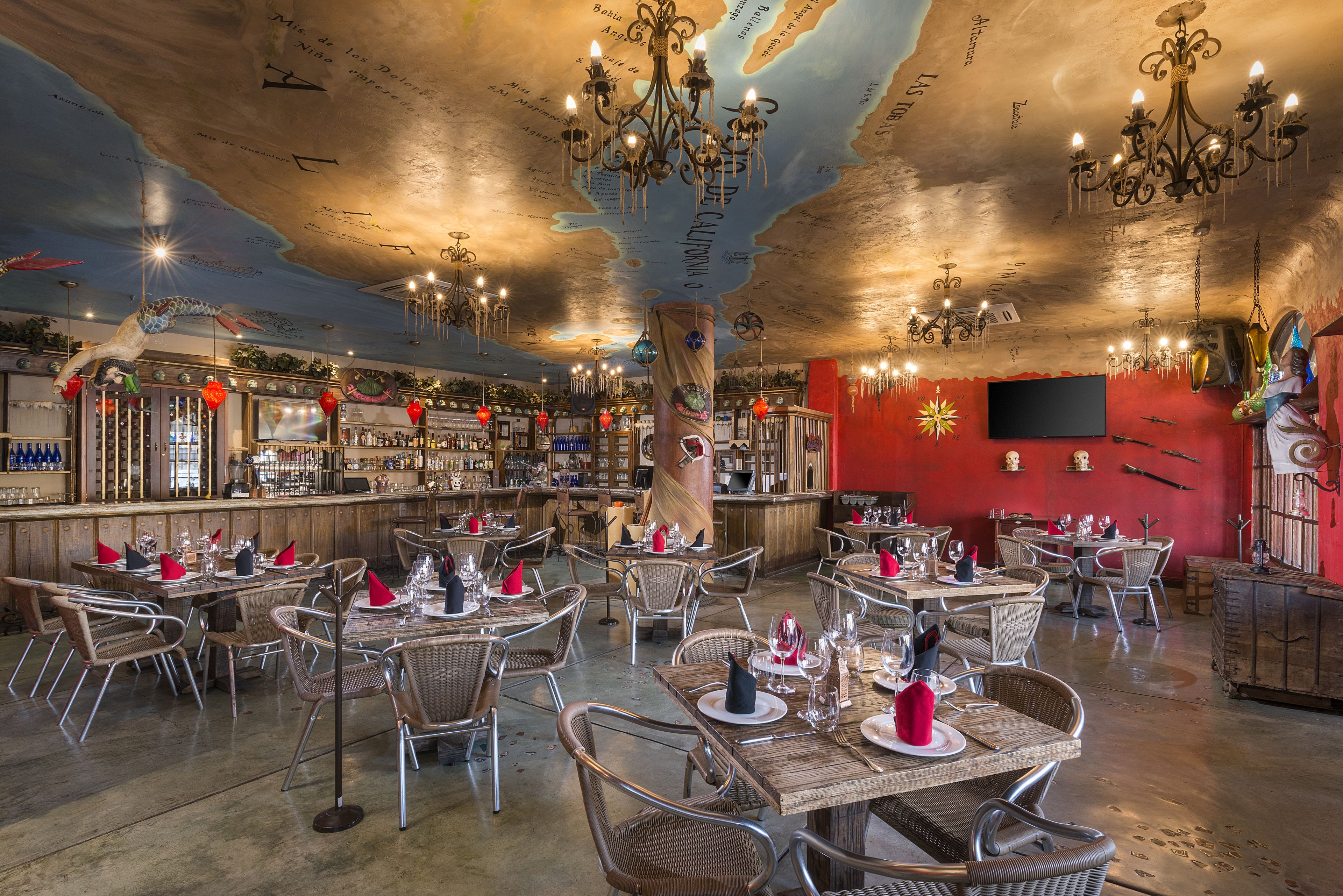 8 restaurants, breakfast, lunch served; local and international cuisine