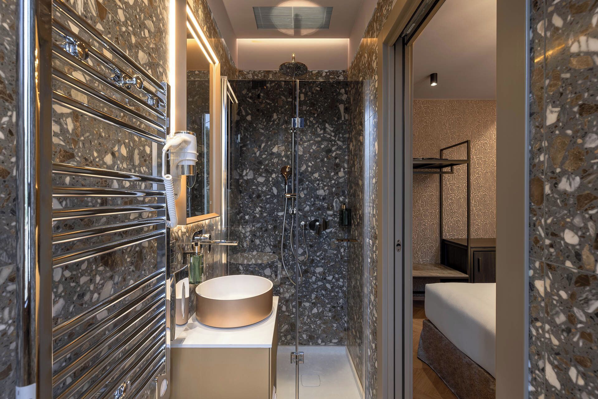 Classic Double Room | Bathroom