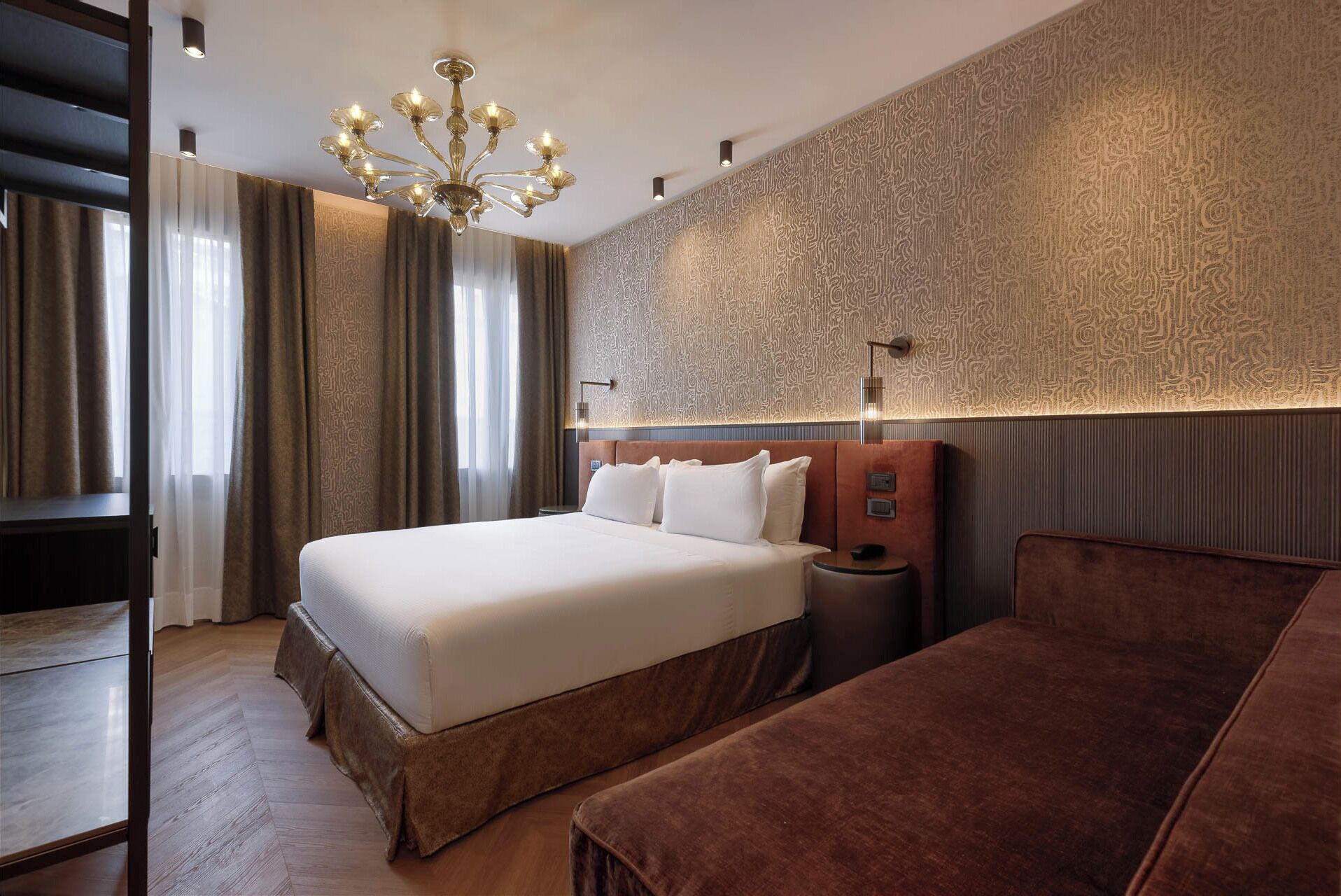 Family Triple Room | Hypo-allergenic bedding, memory-foam beds, minibar, in-room safe