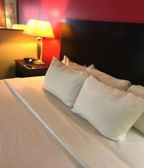 Egyptian cotton sheets, premium bedding, desk, laptop workspace