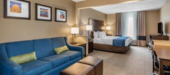 Comfort Inn & Suites Bryant - Benton