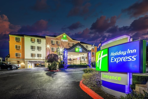 Holiday Inn Express Castro Valley - I-580 by IHG