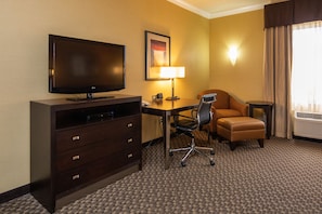 Suite, 1 King Bed (Extra Floor Space) | Premium bedding, pillowtop beds, desk, blackout drapes