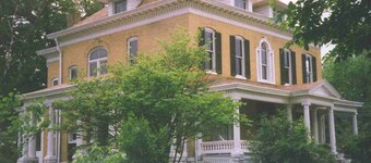 Beall Mansion An Elegant Bed & Breakfast Inn