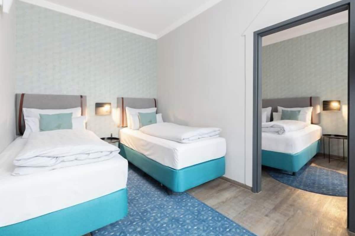 Allergikerbettwaren, Zimmersafe, Schreibtisch, schallisolierte Zimmer