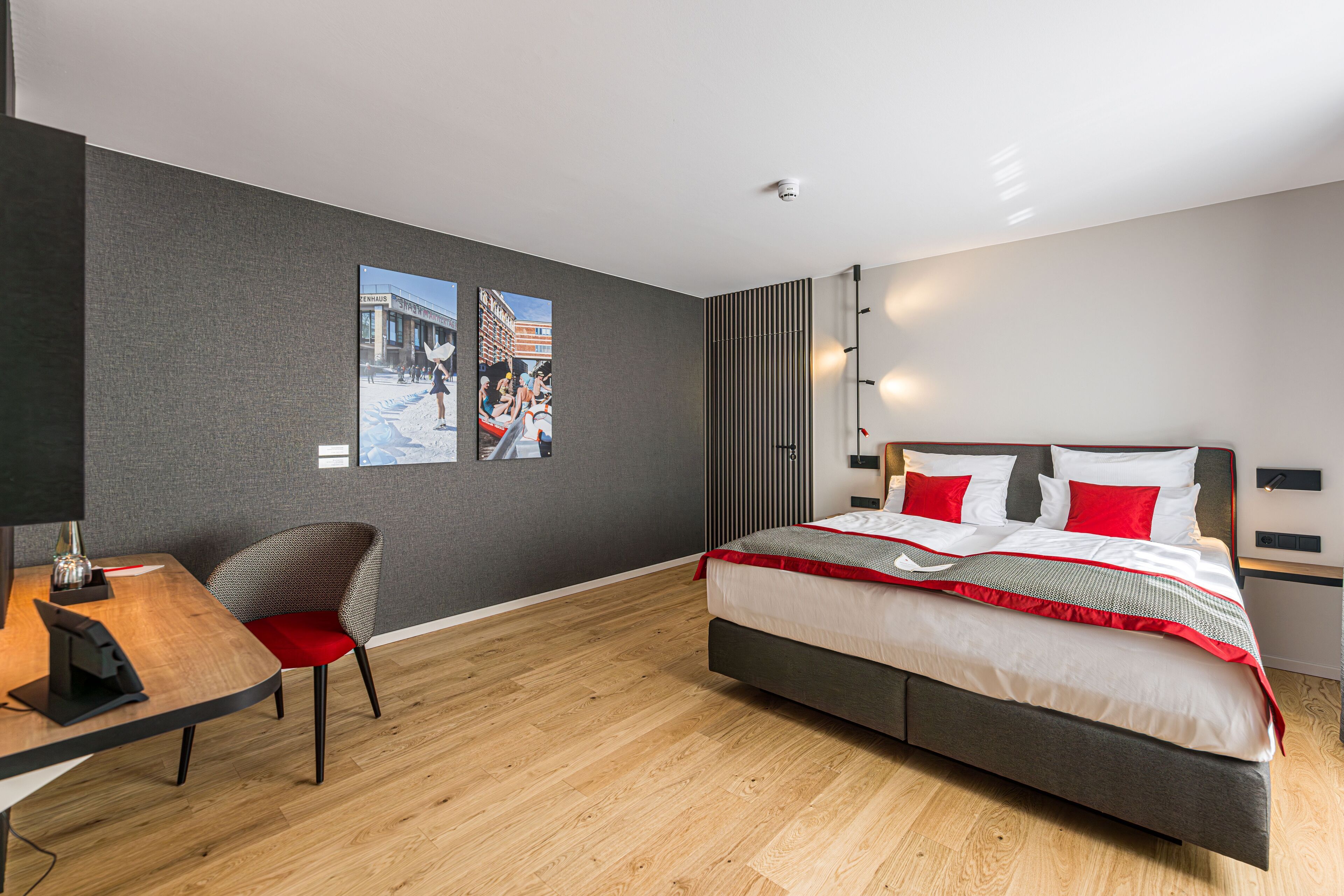 superior double room, non smoking | 1 bedroom, premium bedding, in-room safe, desk