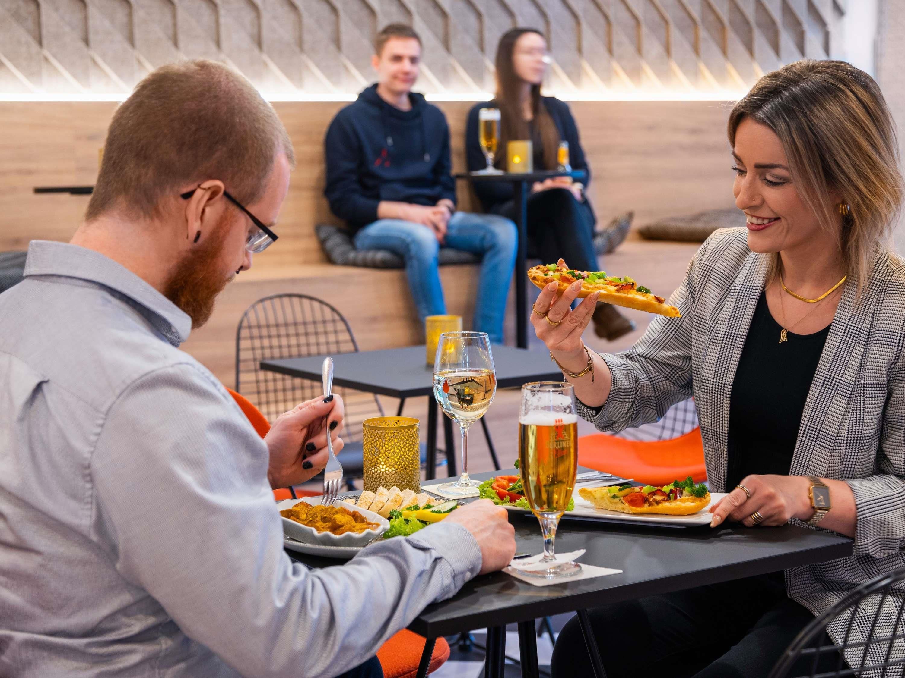 Bar (in der Unterkunft)