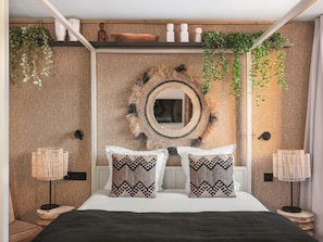 Premium bedding, in-room safe, desk, soundproofing