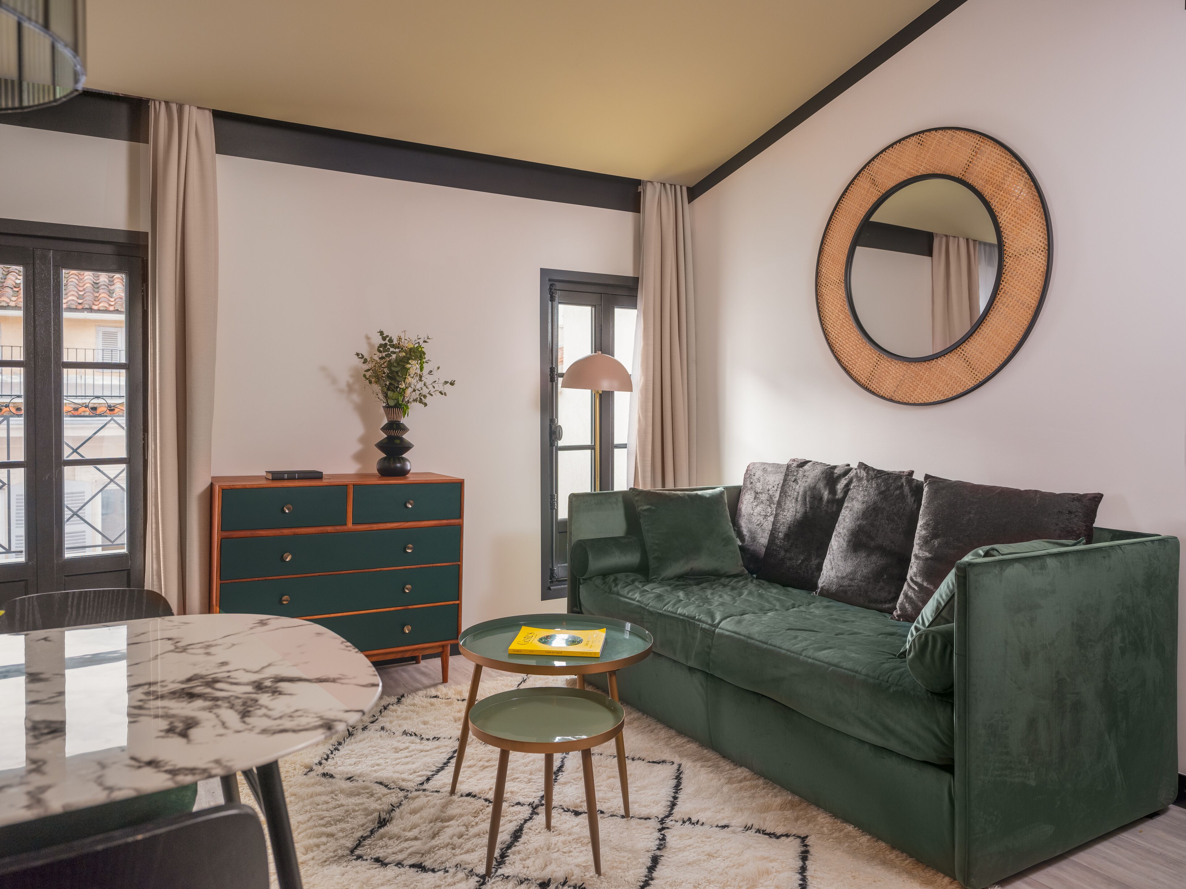 1 Bedroom Apartment with Terrace - 4 people | Living area | LCD TV