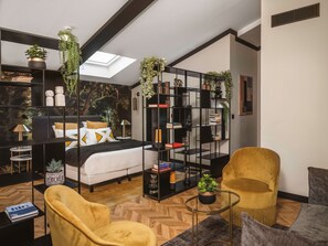 Literie de qualité supérieure, coffres-forts dans les chambres, bureau