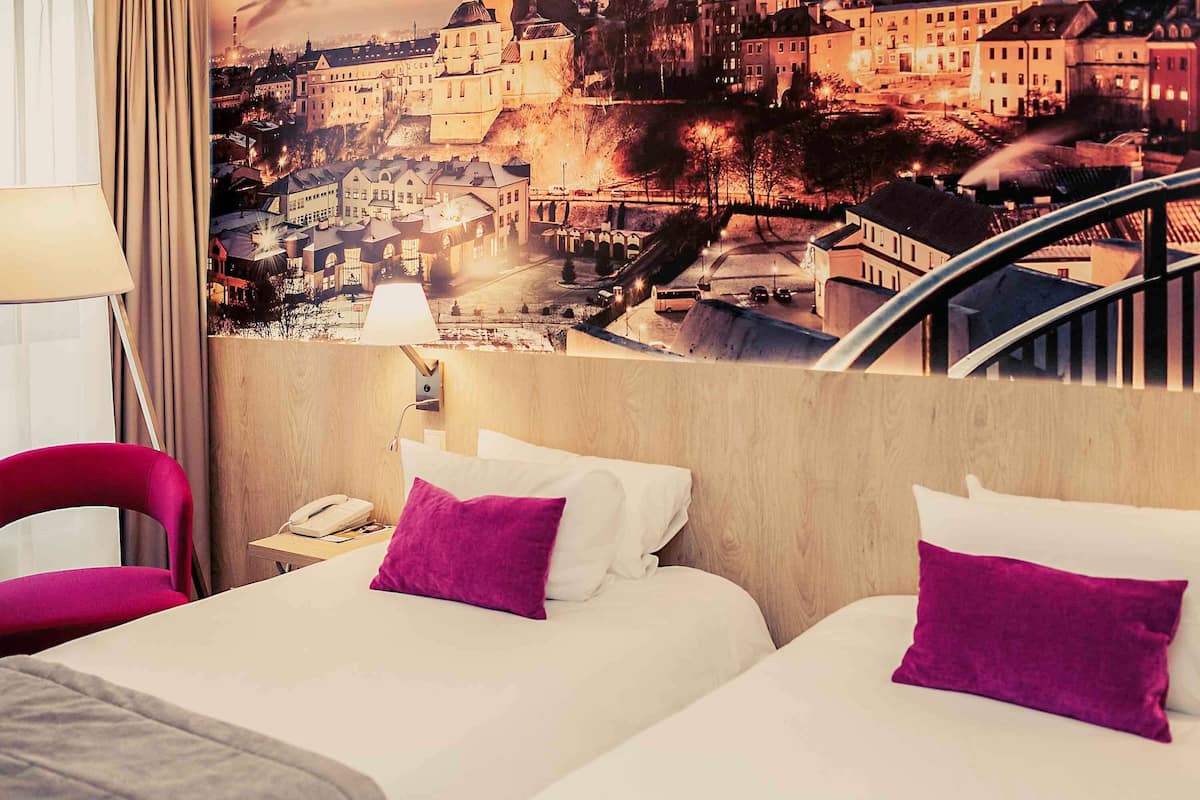 1 habitación, ropa de cama de alta calidad y minibar