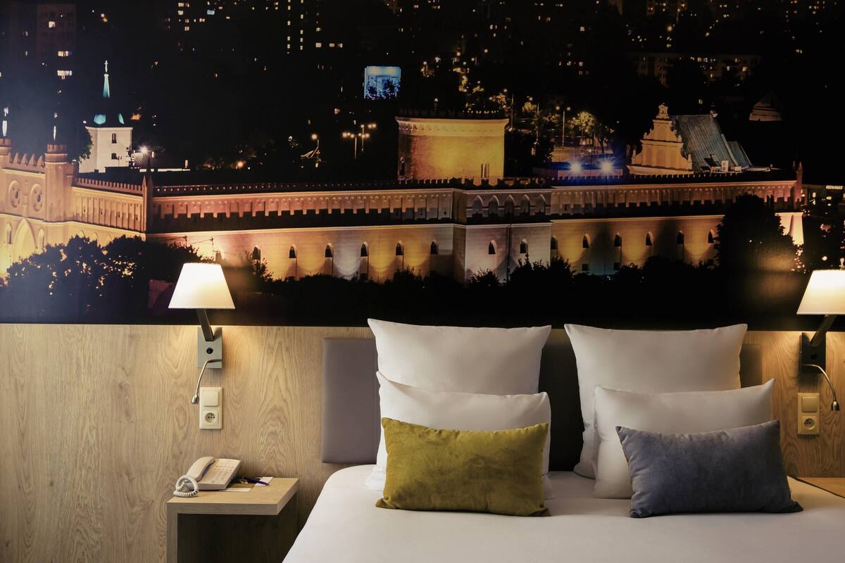 Chambre Supérieure, 1 lit double et 1 canapé-lit