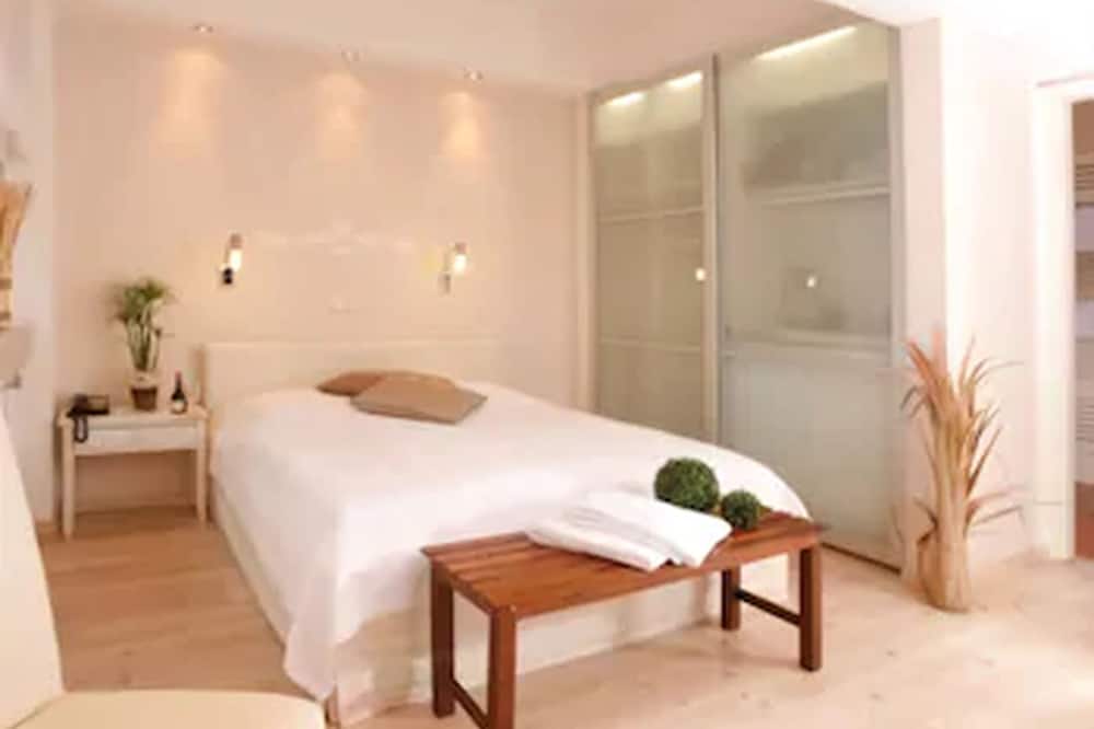 Arthotel ANA Residence