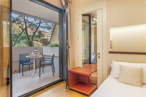 Superior Triple Room | Down comforters, minibar, in-room safe, desk