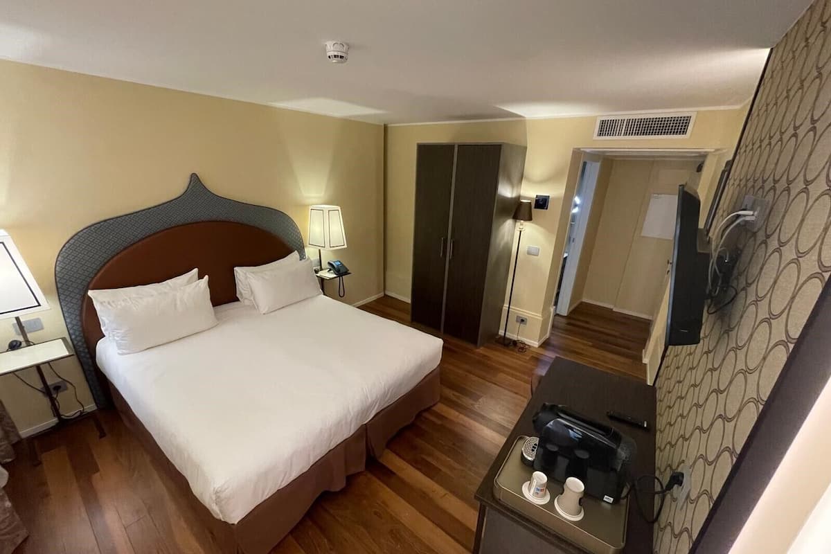1 bedroom, minibar, in-room safe, iron/ironing board