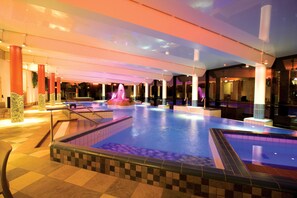 2 indoor pools, pool loungers, lifeguards on site