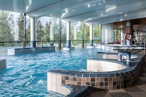 Sauna, hot tub, steam room, body treatments, aromatherapy