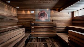 Sauna, hot tub, steam room, body treatments, aromatherapy