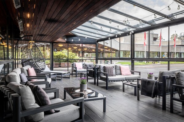 Petit déjeuner servi sur place