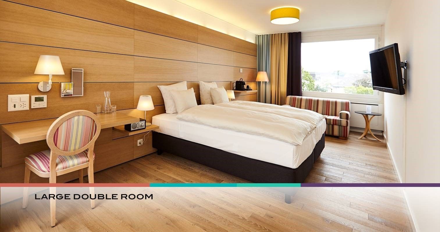 large double room | 1 bedroom, premium bedding, in-room safe, desk