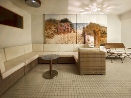 Un sauna, masajes