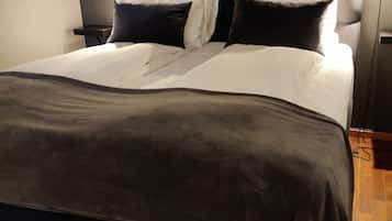 Business King Studio | Rúmföt af bestu gerð, rúm með Select Comfort dýnum