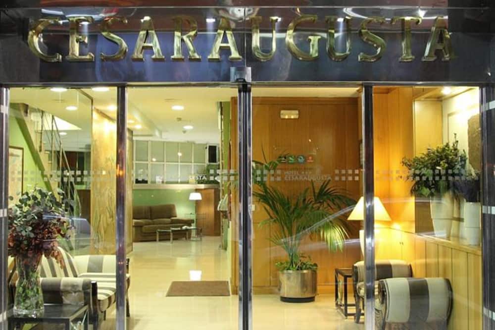 Hotel Cesaraugusta