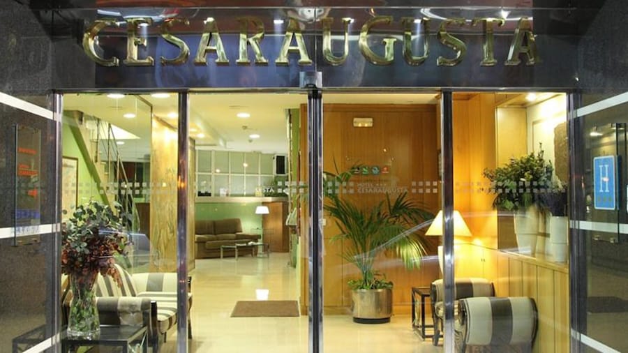 Hotel Cesaraugusta