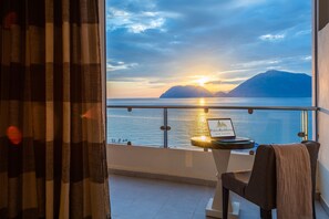 Standard Double or Twin Room, Sea View | Terrace/patio