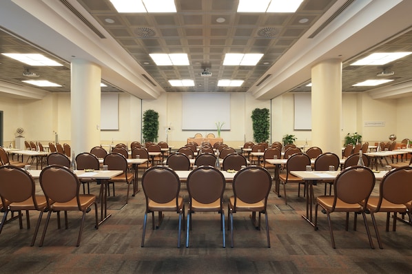 สถานที่จัดงานประชุม