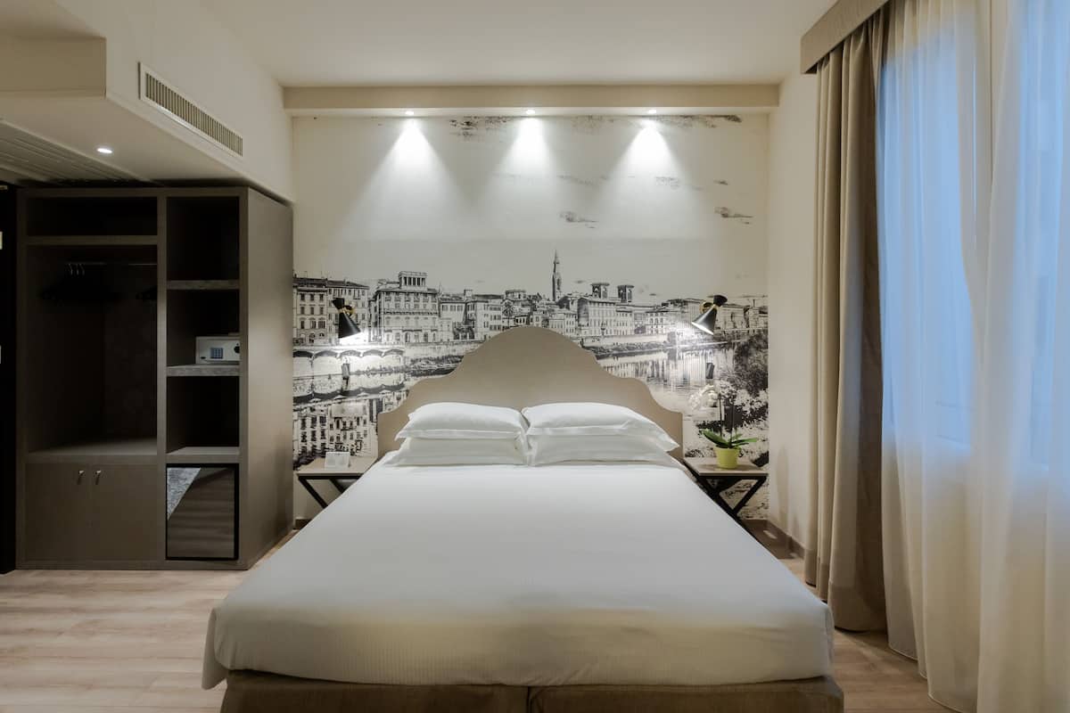 Double Room Superior Executive | Premium bedding, minibar, in-room safe, desk